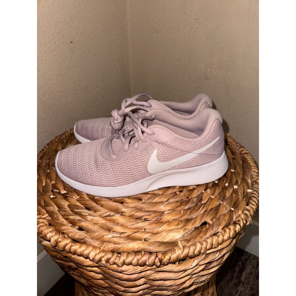Nike cajun womens sz 7